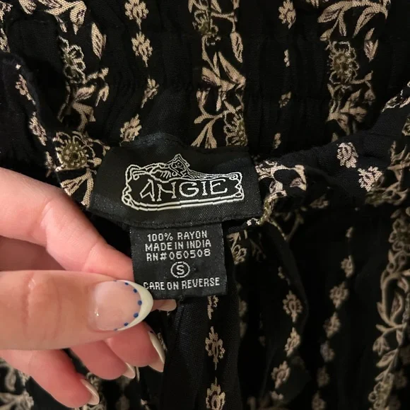 Angie Black Floral-Stripe High-Waist Drawstring Shorts - Picture 2 of 2